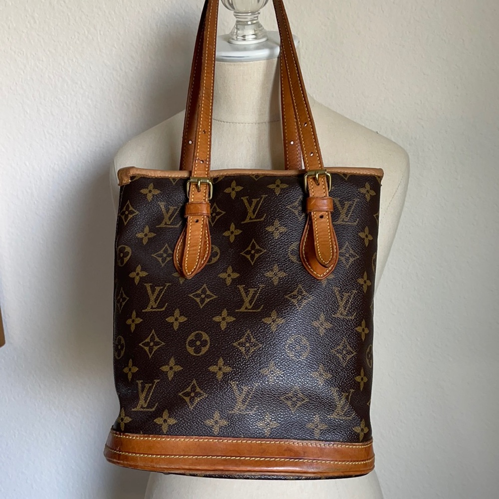 Louis Vuitton Vintage bucket shoulder bag petite